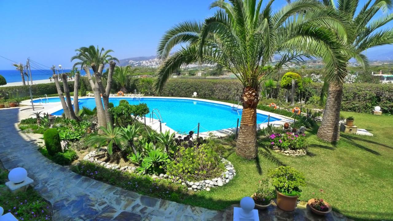 Stella Maris - Sleeps 4 Daire Nerja Dış mekan fotoğraf