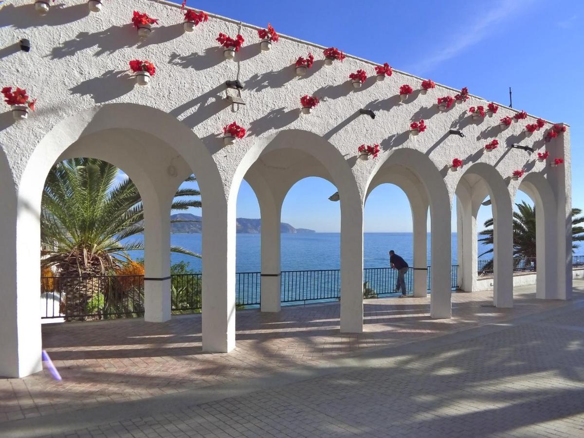 Stella Maris - Sleeps 4 Daire Nerja Dış mekan fotoğraf